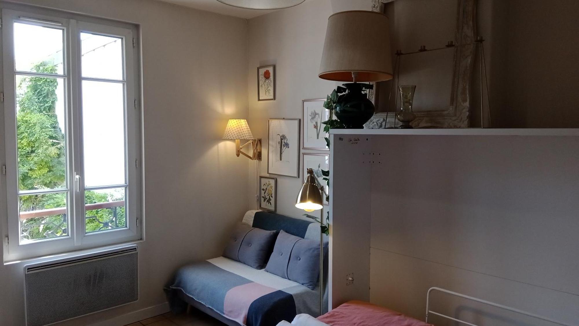 Paris Authentic House Small, Bright And Calm Studio Δωμάτιο φωτογραφία